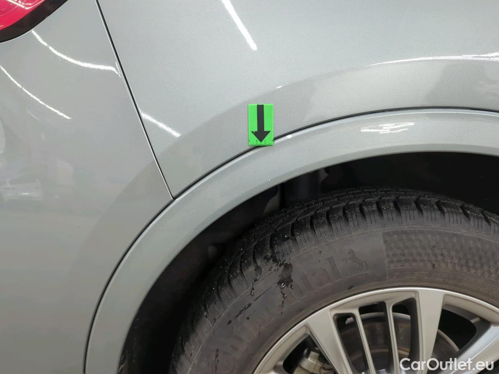  Ford  Kuga 2.5 Duratec FHEV 190CP Vignale CVT AWD #33