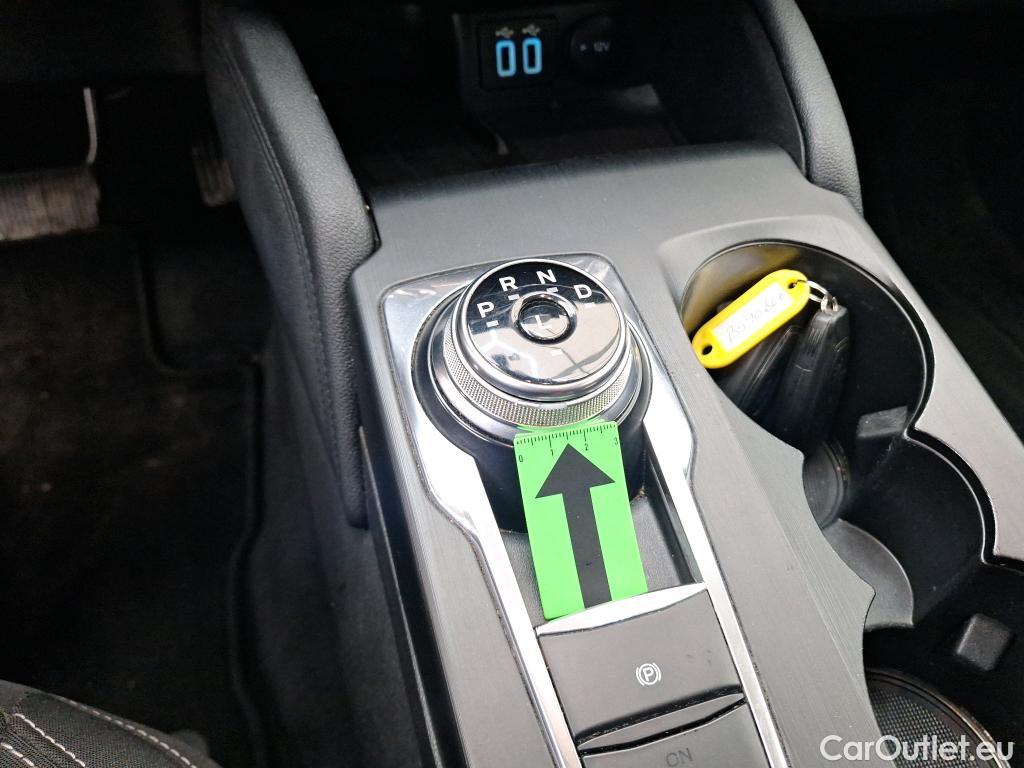  Ford  Kuga 1.5 EcoBlue 120CP Titanium A8 #41