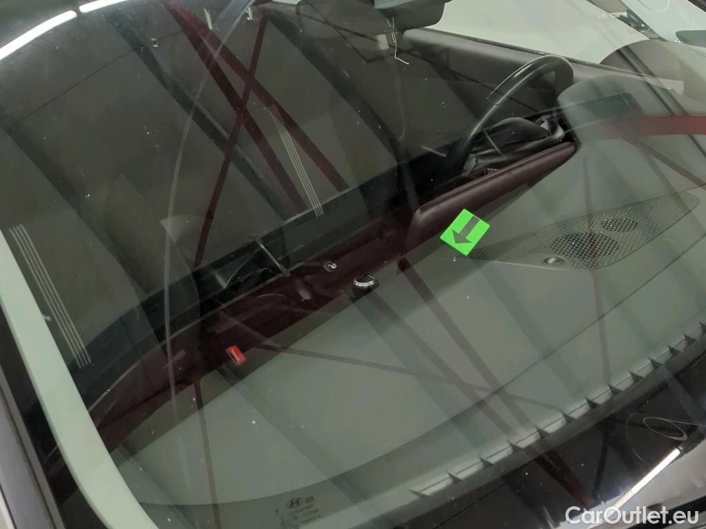  Hyundai  Elantra 1.6 123CP Highway #27