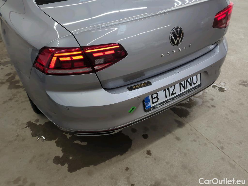  Volkswagen  Passat High. 2.0 TSI OPF DSG 4Mot 280 CP #7