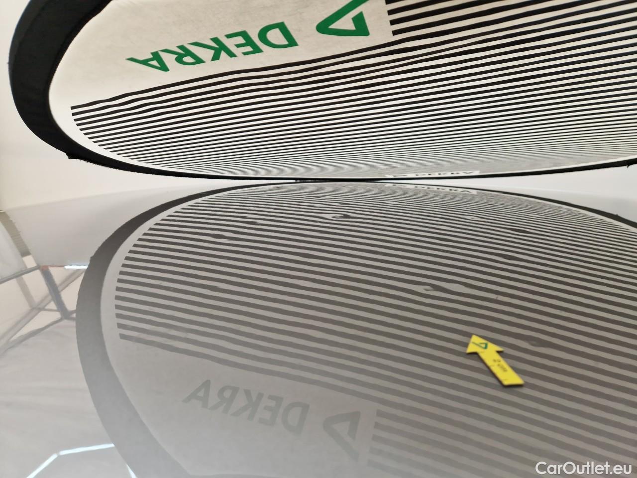  Toyota  Corolla 1.8 Hybrid Business HSD E-CVT #31