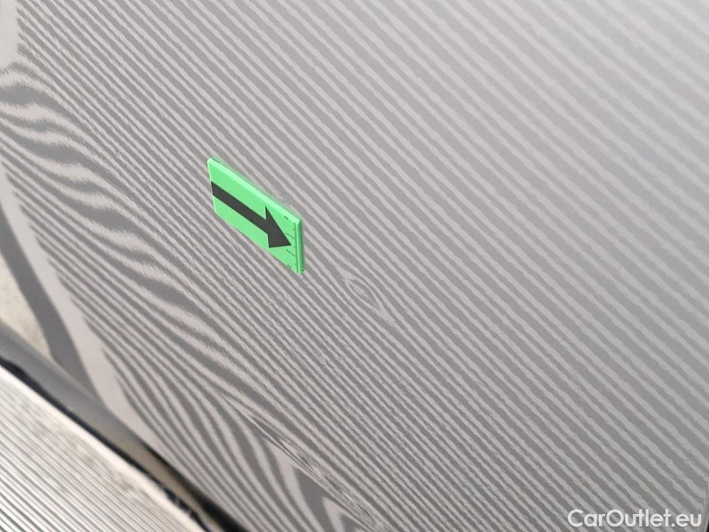  Toyota  RAV4 2.5 Hybrid Luxury HSD E-CVT 4x4 #8