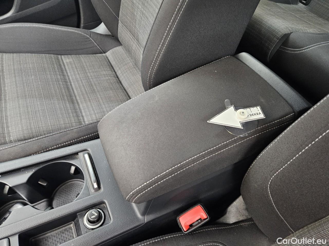  Volkswagen  Passat Var.Comf.1.5 TSI ACT DSG 150 CP #45