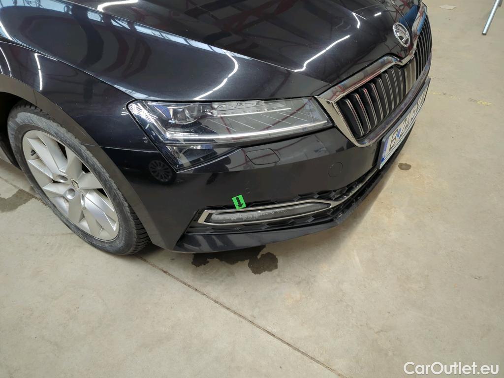  Skoda  Superb 2.0 TDI 150CP Style Combi DSG #37