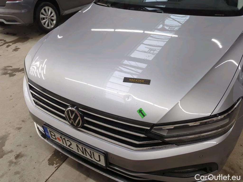  Volkswagen  Passat High. 2.0 TSI OPF DSG 4Mot 280 CP #5