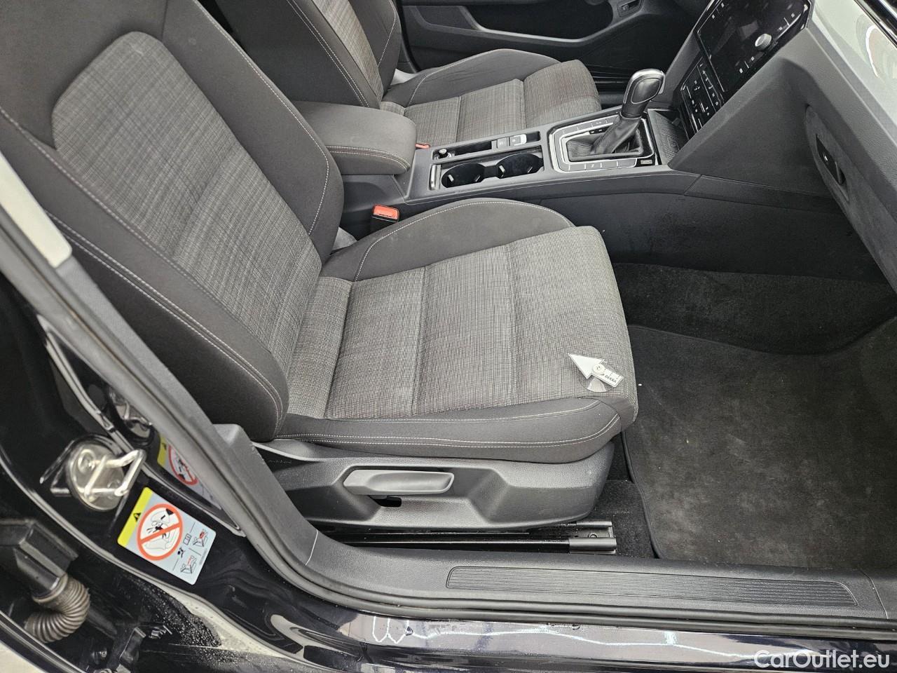  Volkswagen  Passat Var.Comf.1.5 TSI ACT DSG 150 CP #53