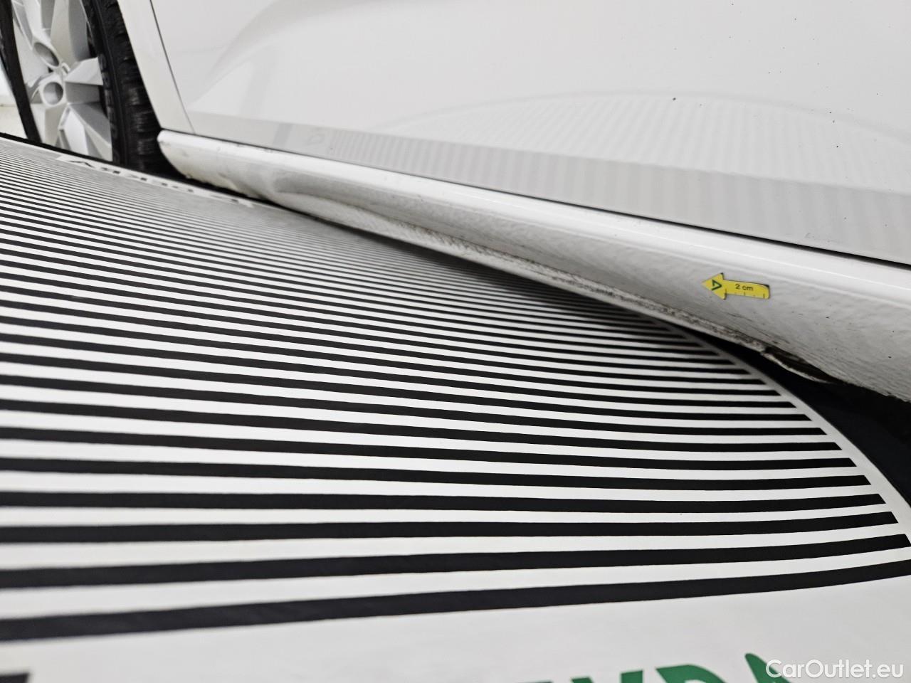  Skoda  Scala 1.0 TSI Style DSG #2