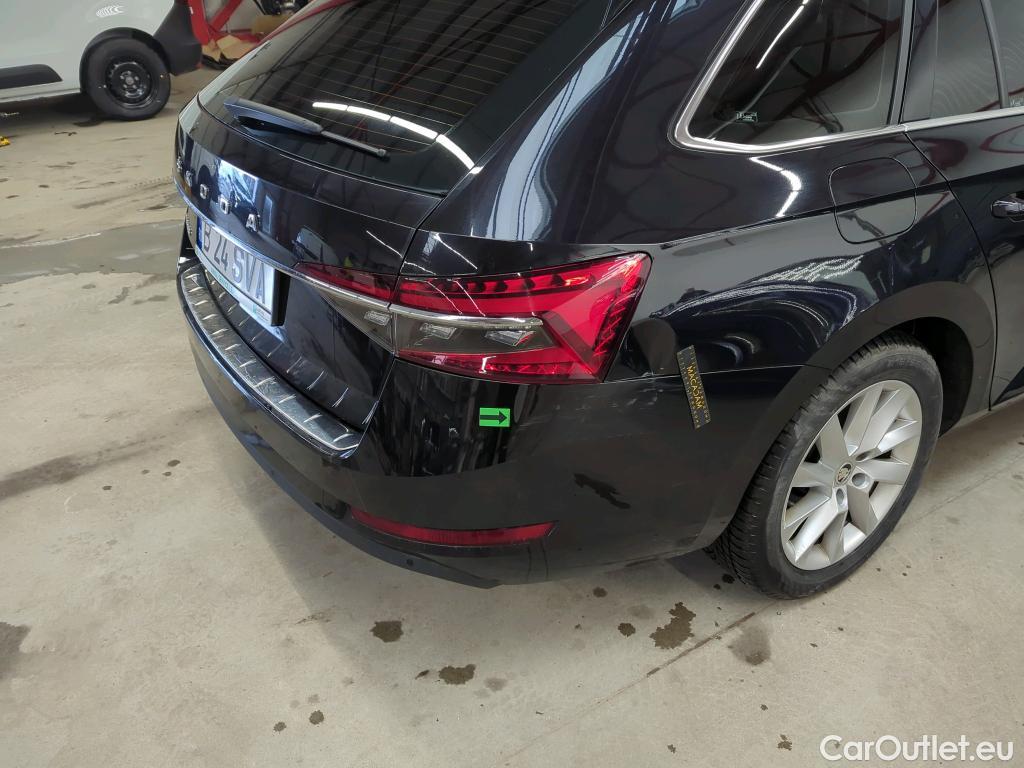  Skoda  Superb 2.0 TDI 150CP Style Combi DSG #9