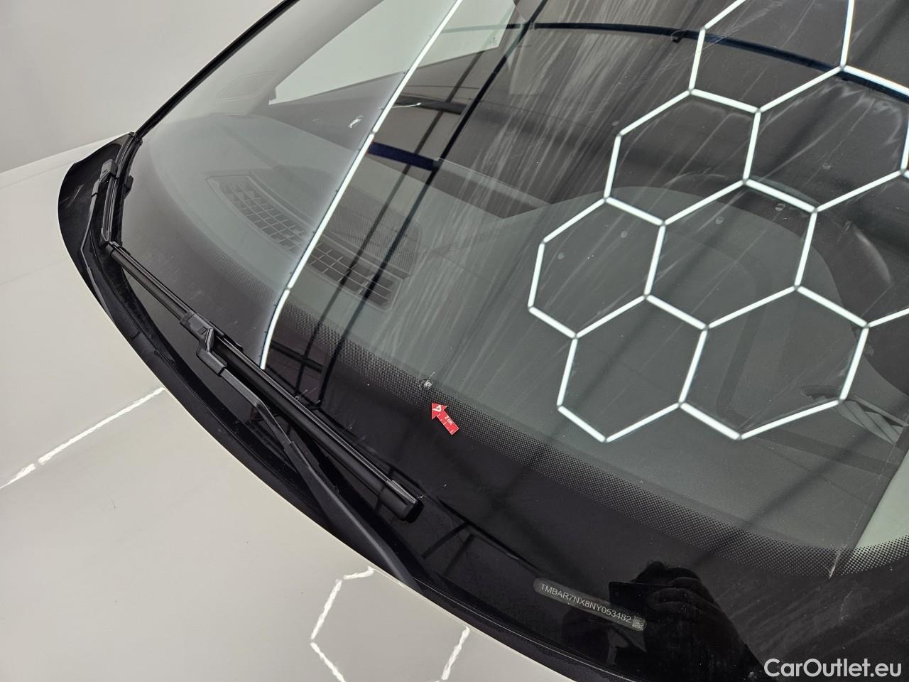  Skoda  Octavia 1.5 TSI MHEV Ambition DSG #12