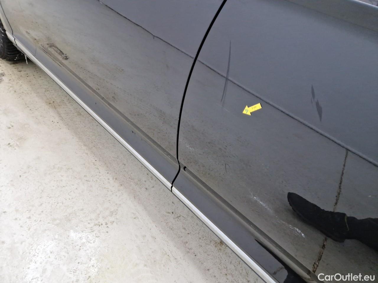  Volkswagen  Passat Highline 2.0 TDI DSG 150 CP #32