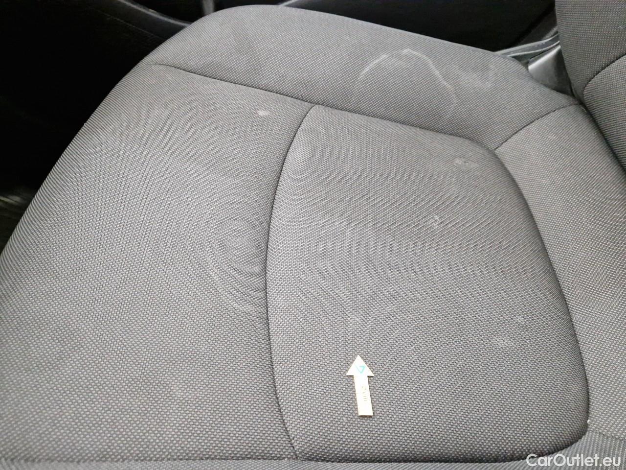  Toyota  Corolla 1.8 Hybrid Business HSD E-CVT #40