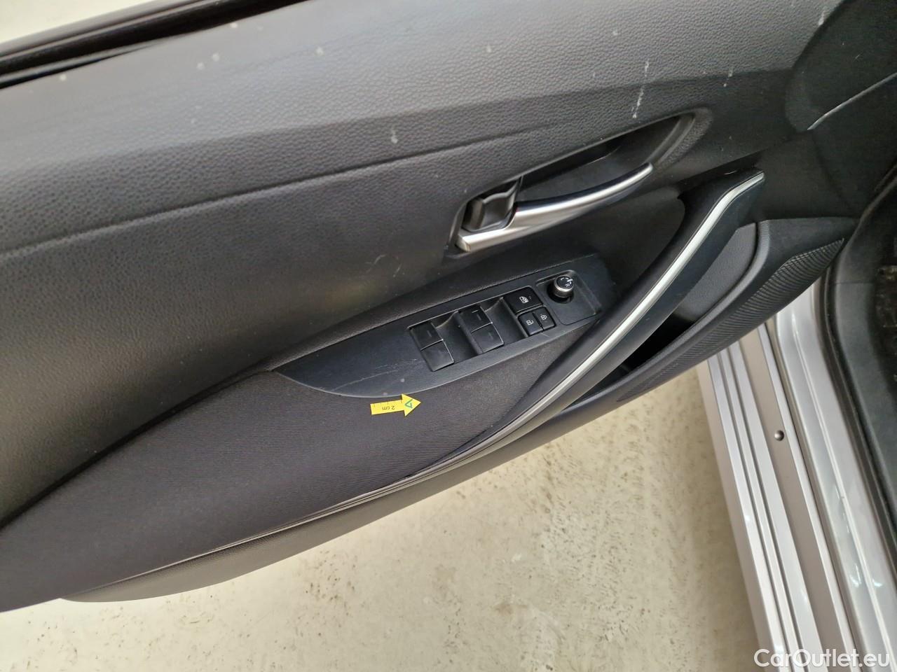  Toyota  Corolla 1.8 Hybrid Business HSD E-CVT #34