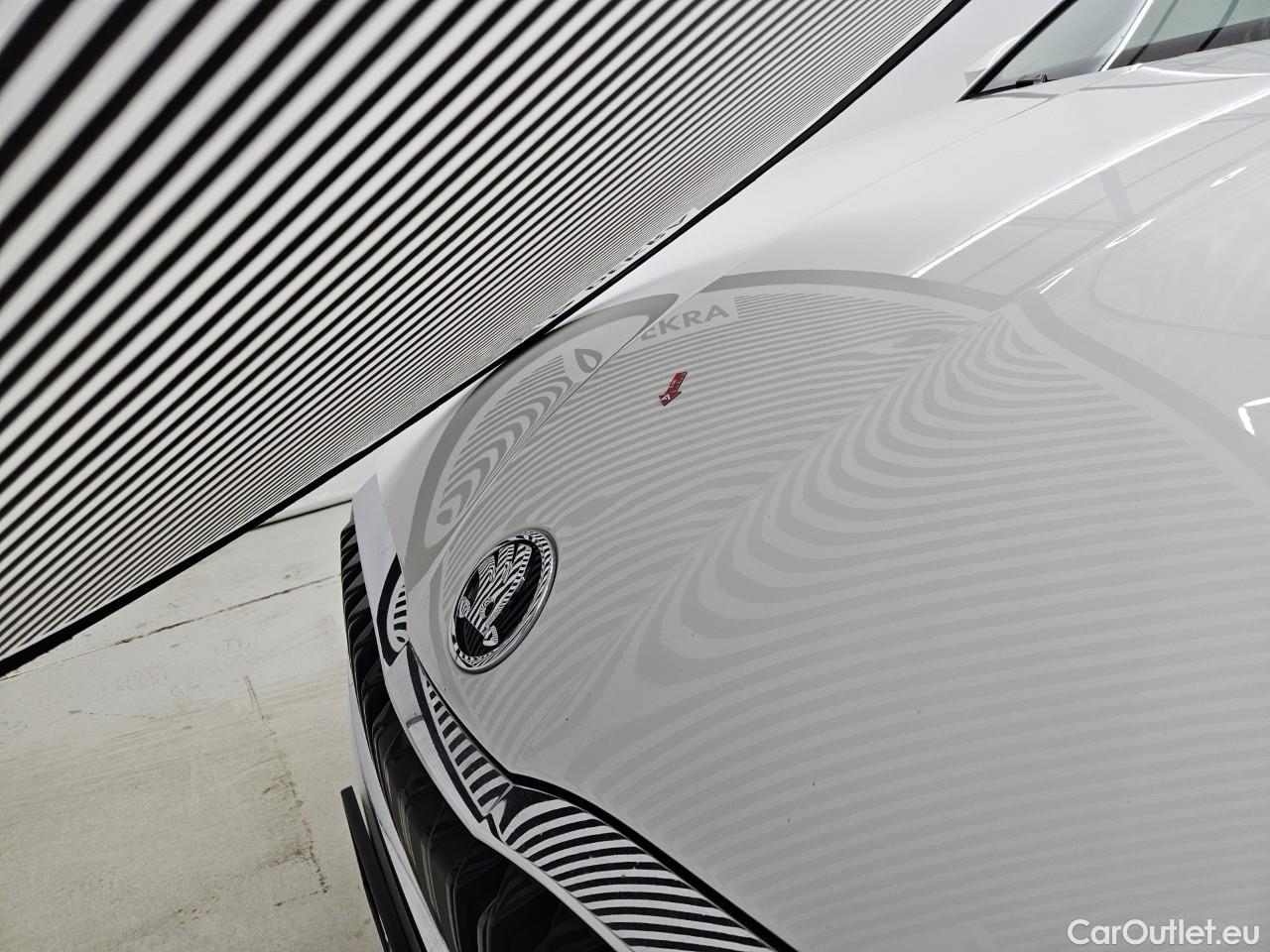  Skoda  Octavia 1.5 TSI MHEV Ambition DSG #10