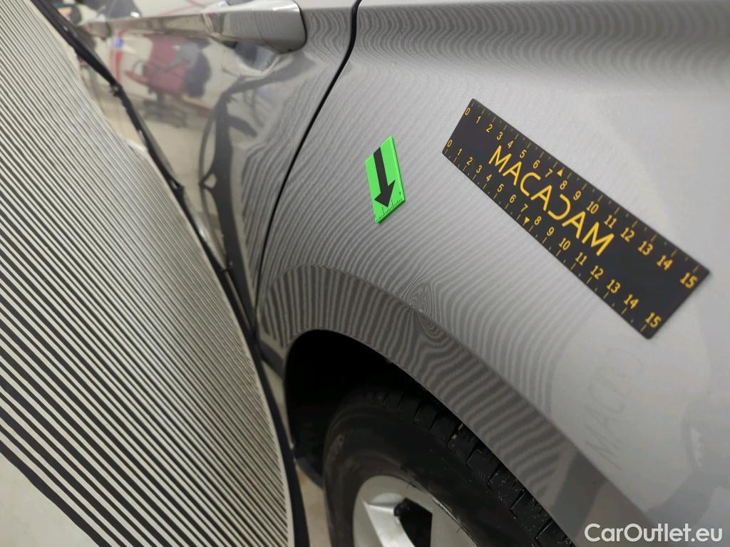  Volkswagen  Passat High. 2.0 TSI OPF DSG 4Mot 280 CP #10