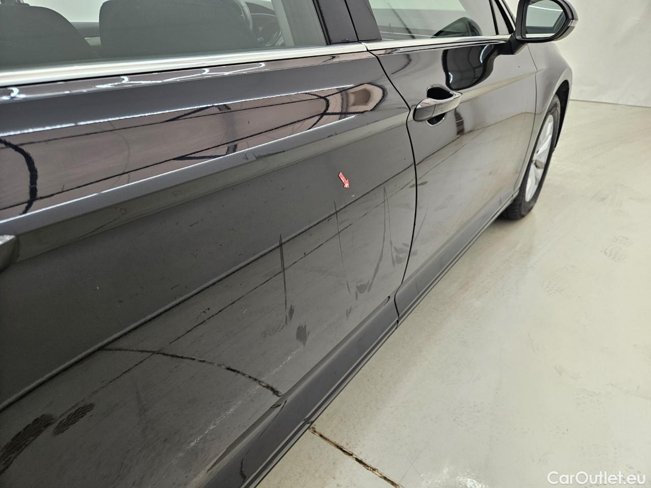  Volkswagen  Passat Var.Comf.1.5 TSI ACT DSG 150 CP #24