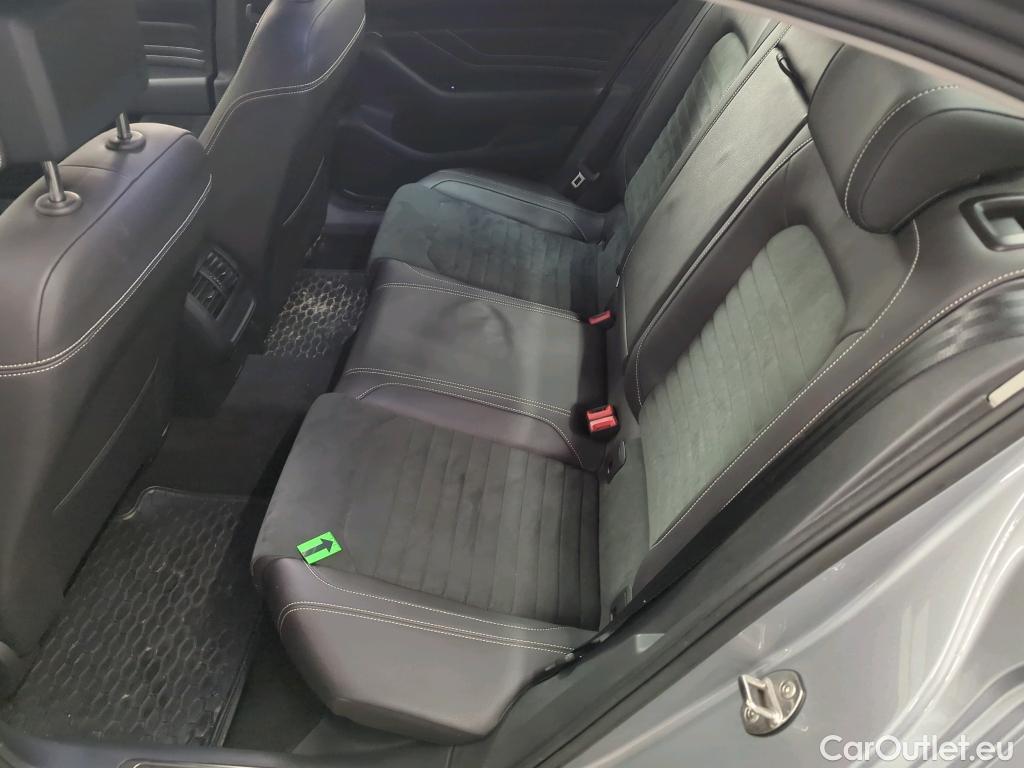  Volkswagen  Passat High. 2.0 TSI OPF DSG 4Mot 280 CP #17