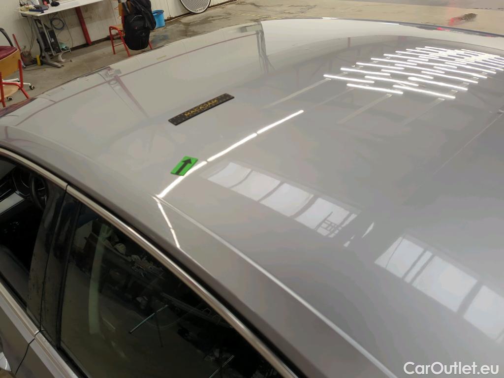  Volkswagen  Passat High. 2.0 TSI OPF DSG 4Mot 280 CP #3