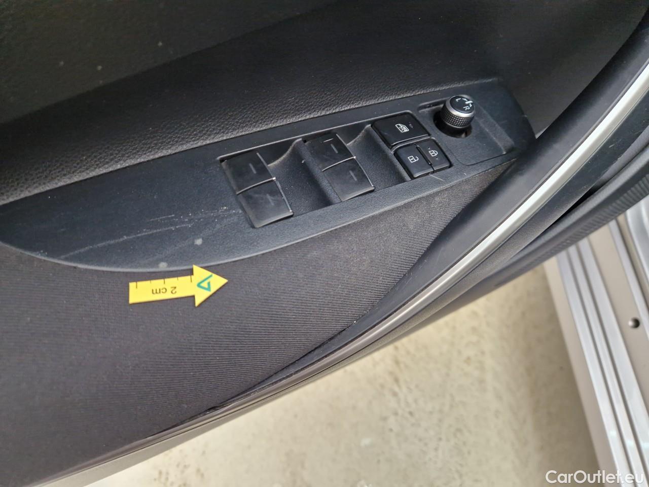  Toyota  Corolla 1.8 Hybrid Business HSD E-CVT #33