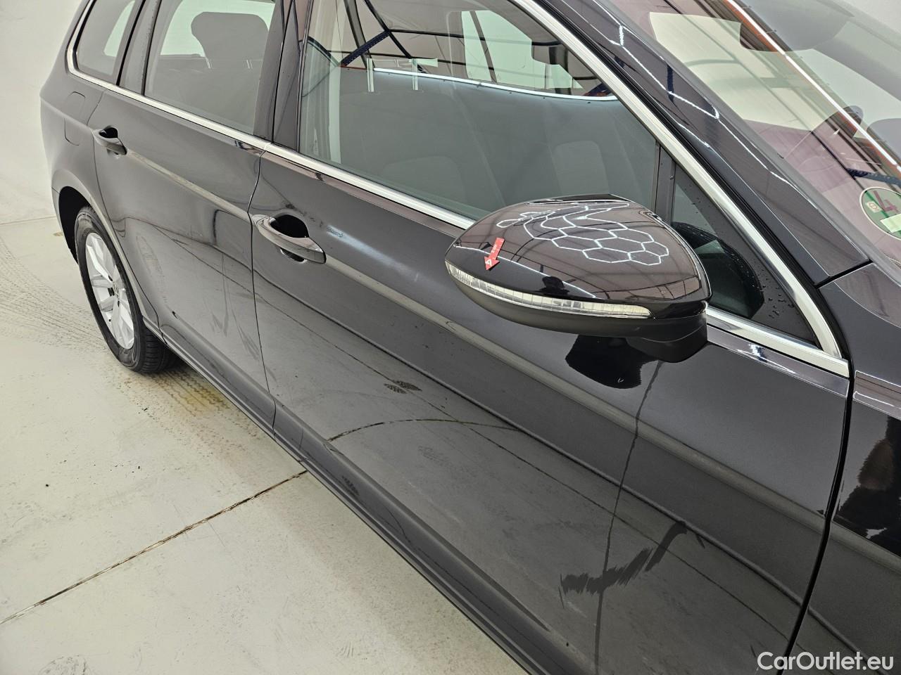  Volkswagen  Passat Var.Comf.1.5 TSI ACT DSG 150 CP #17