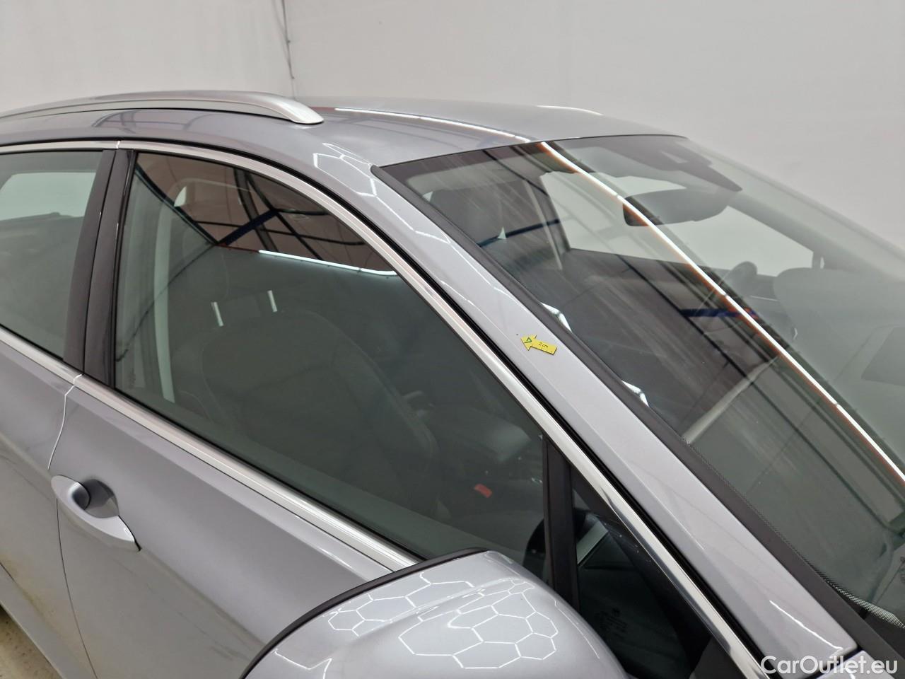  Volkswagen  Passat Var. Highline 2.0 TDI DSG 150 CP #20