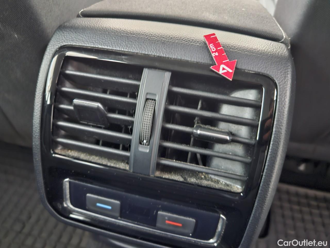  Volkswagen  Passat Var.Comf.1.5 TSI ACT DSG 150 CP #55