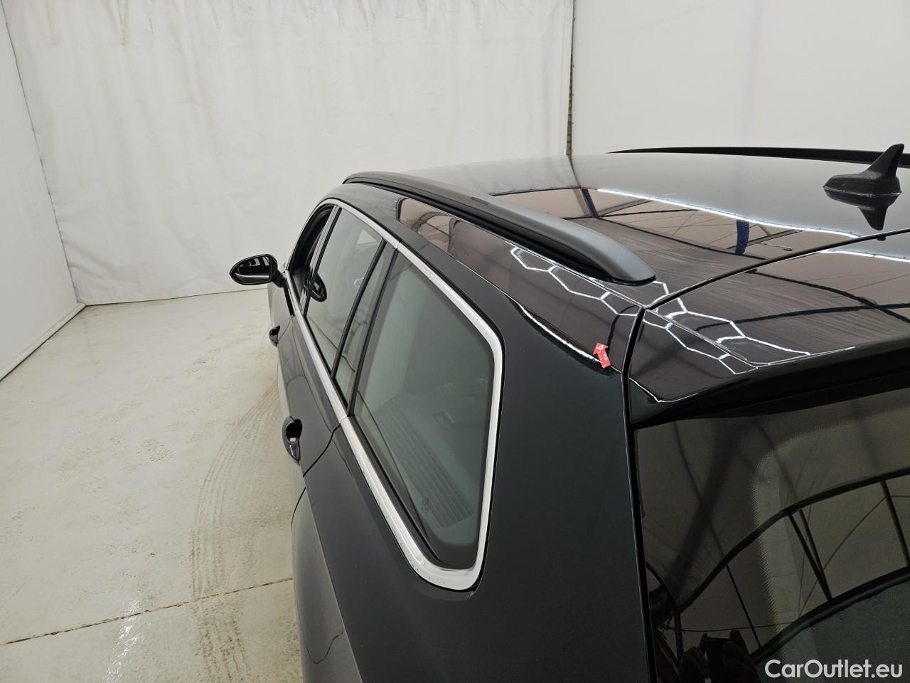  Volkswagen  Passat Var.Comf.1.5 TSI ACT DSG 150 CP #4