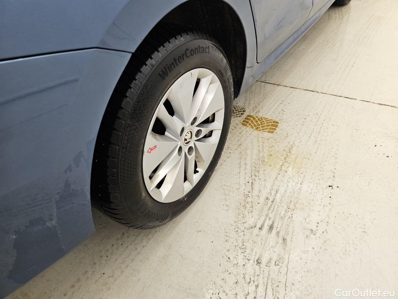  Skoda  Octavia 2.0 TDI 115CP Ambition #23