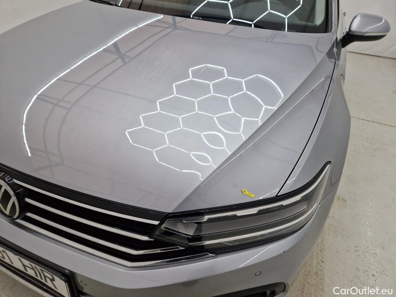  Volkswagen  Passat Var. Highline 2.0 TDI DSG 150 CP #14