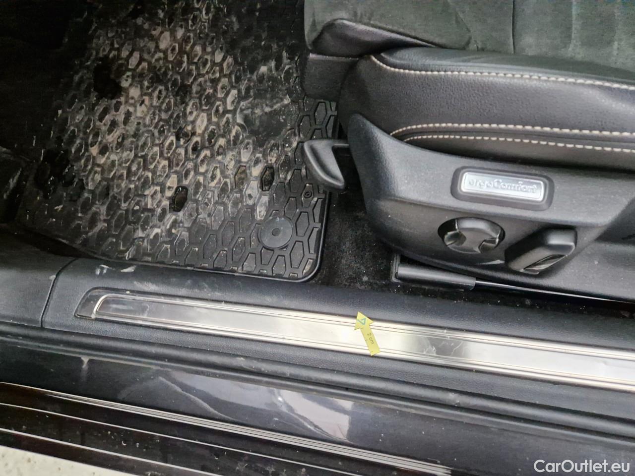  Volkswagen  Passat Highline 2.0 TDI DSG 150 CP #41