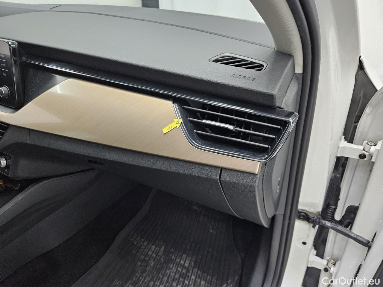  Skoda  Scala 1.0 TSI Style DSG #50