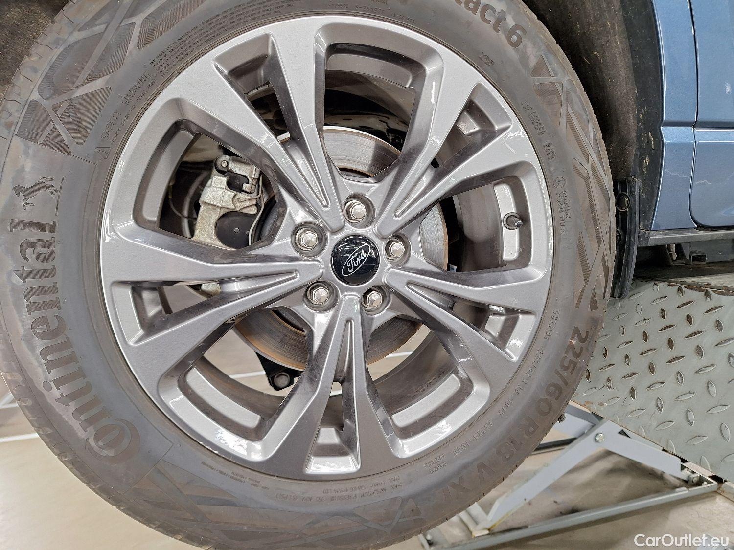  Ford  Kuga Ford,  '19 PHEV, Ford  2.5i PHEV Aut. 165kW ST-Line 5d #1