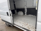  Peugeot  Boxer 333 L2H2 2.2 BlueHDi 140cv S&S Premium #9