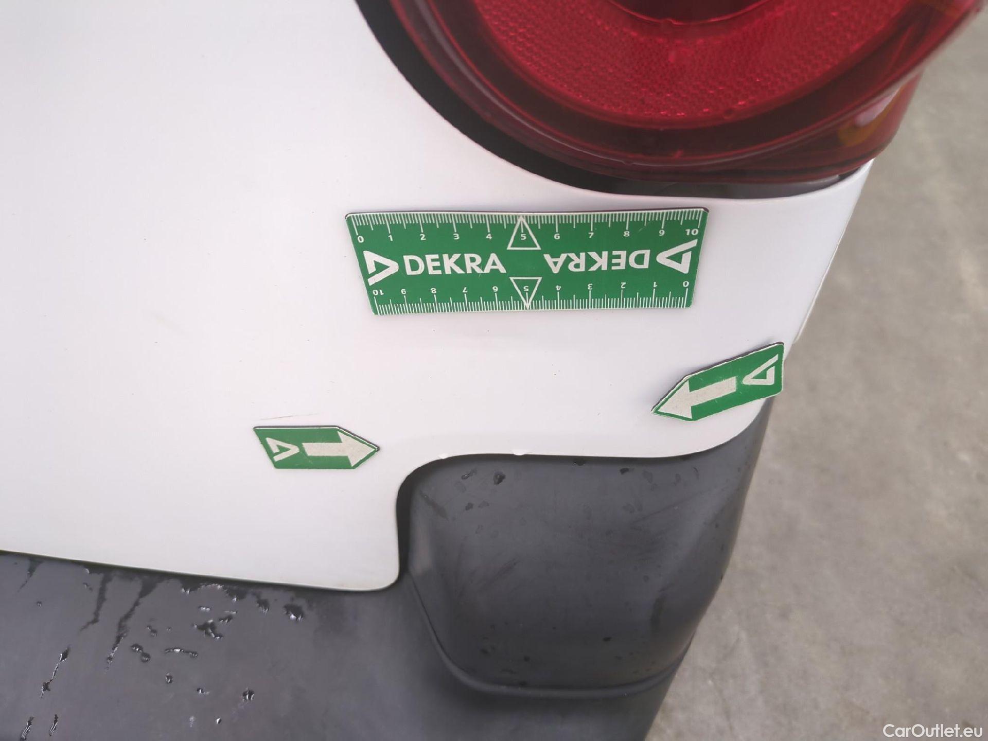  Citroen  Berlingo  Fourgon Business L2 (Long) 1.6 BlueHDi 120CV BVM6 E6 #41