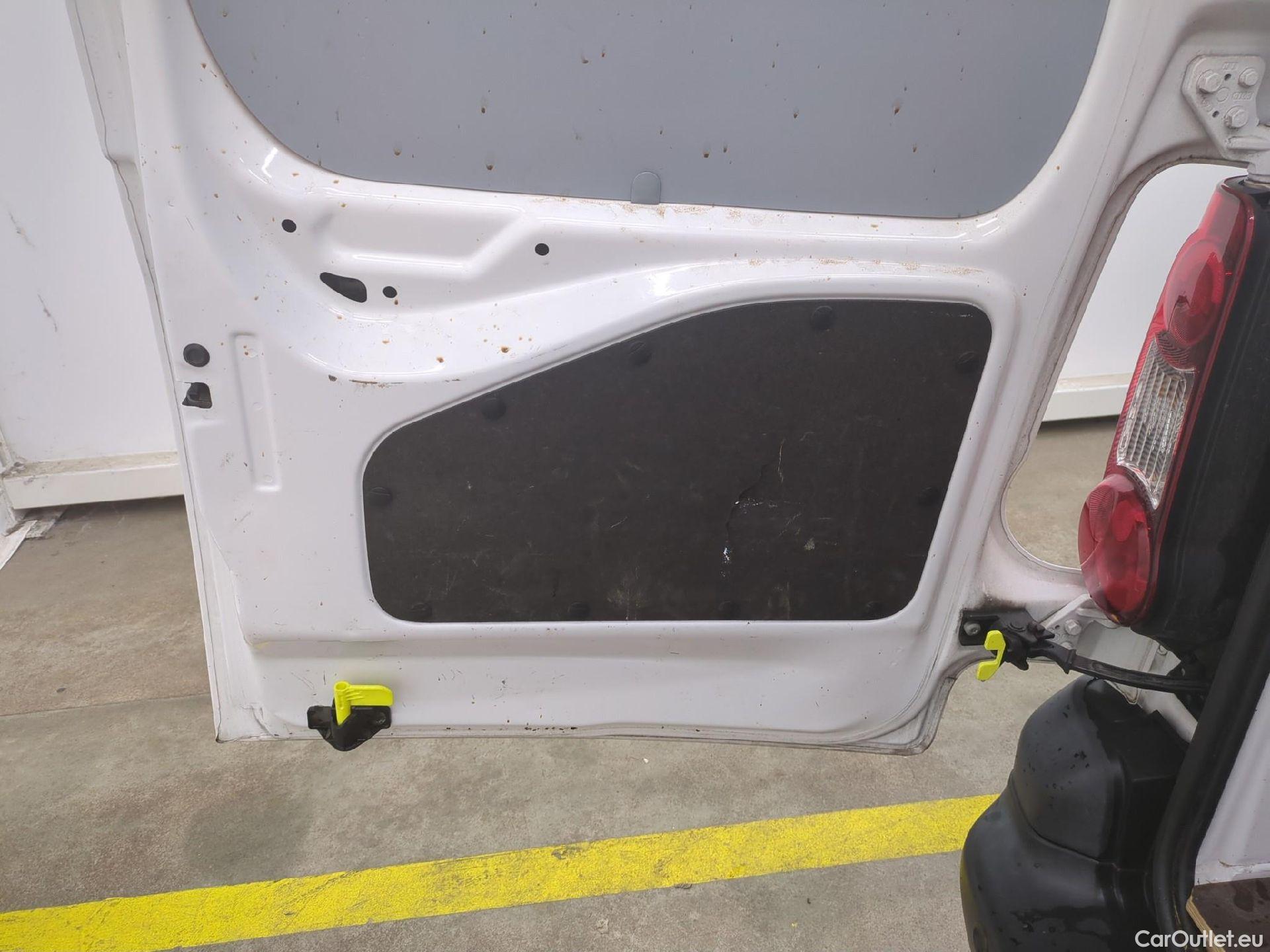  Citroen  Berlingo  Fourgon Business L2 (Long) 1.6 BlueHDi 120CV BVM6 E6 #52