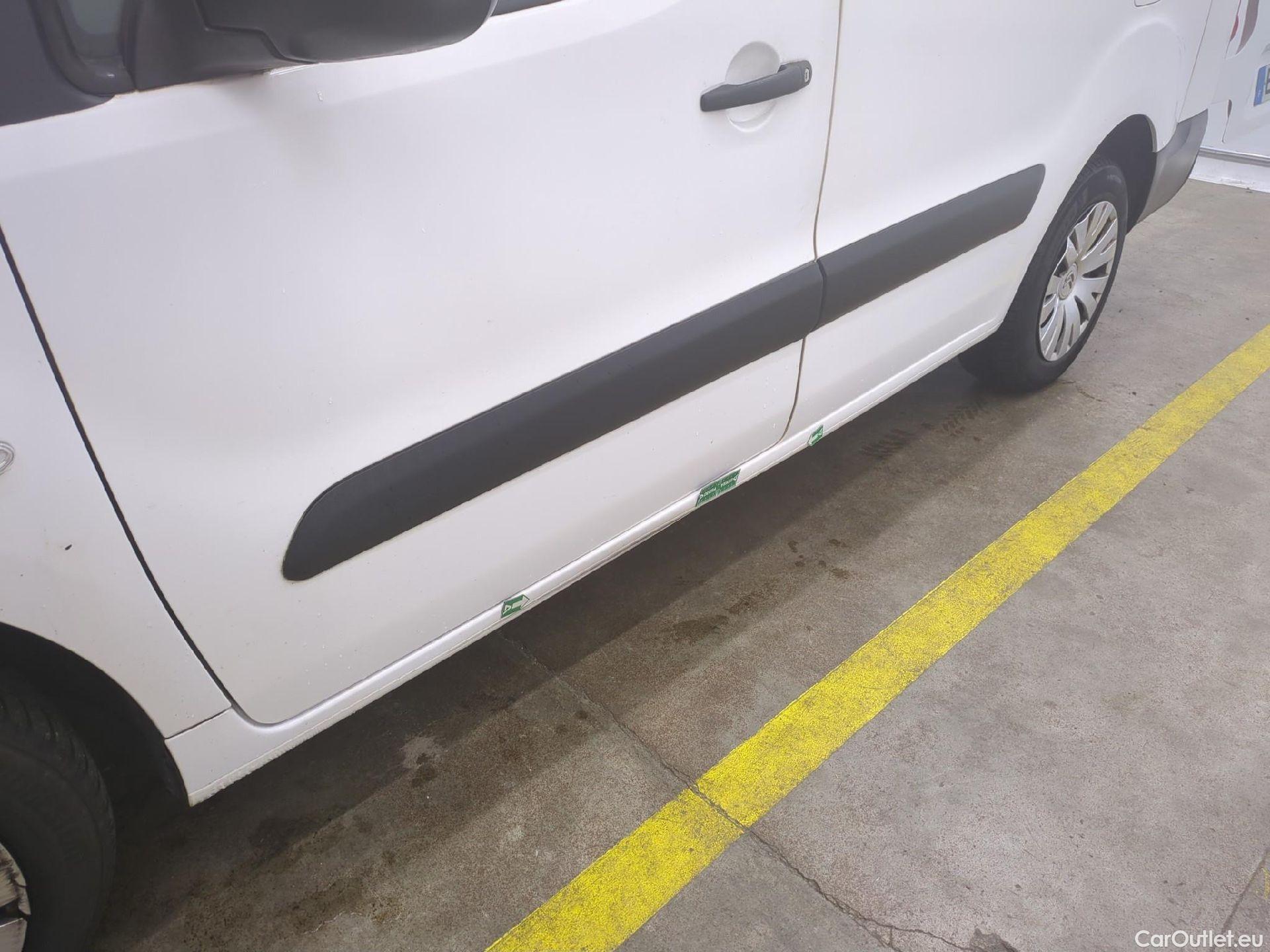  Citroen  Berlingo  Fourgon Business L2 (Long) 1.6 BlueHDi 120CV BVM6 E6 #22