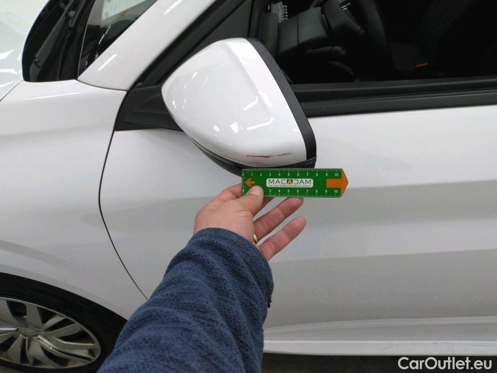  Peugeot  208  Premium 1.5 HDi 100CV BVM6 E6d #39