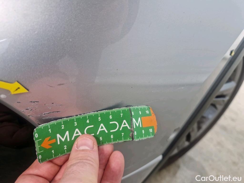  Volkswagen  Tiguan VOLKSWAGEN  / 2020 / 5P / SUV 1.4 eHybrid 245 DSG6 R-Line Exclusive #15