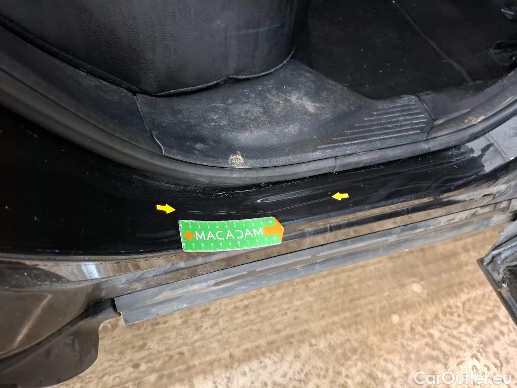  Nissan  Qashqai NISSAN  / 2021 / 5P / Crossover 1.3 MHEV 158ch Xtronic Tekna #1