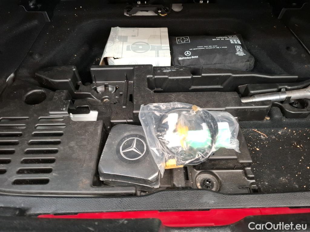  Mercedes  A-Klasse MERCEDES-BENZ Classe A Compact / 2018 / 5P / Berline A 200 Business Line 7G-DCT #8