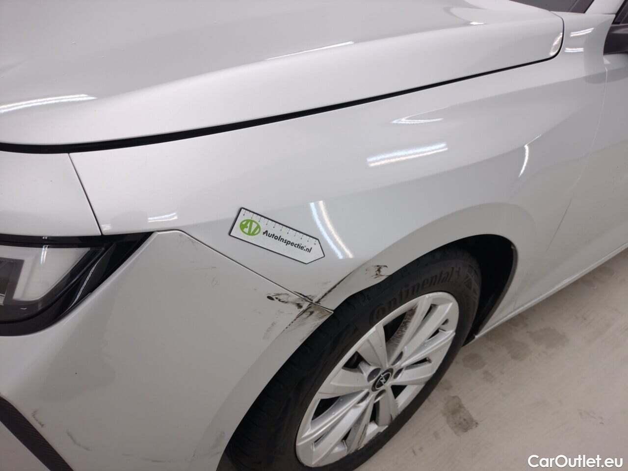  Opel  Astra 1.5 Turbo D Business Ed. AT8 #3