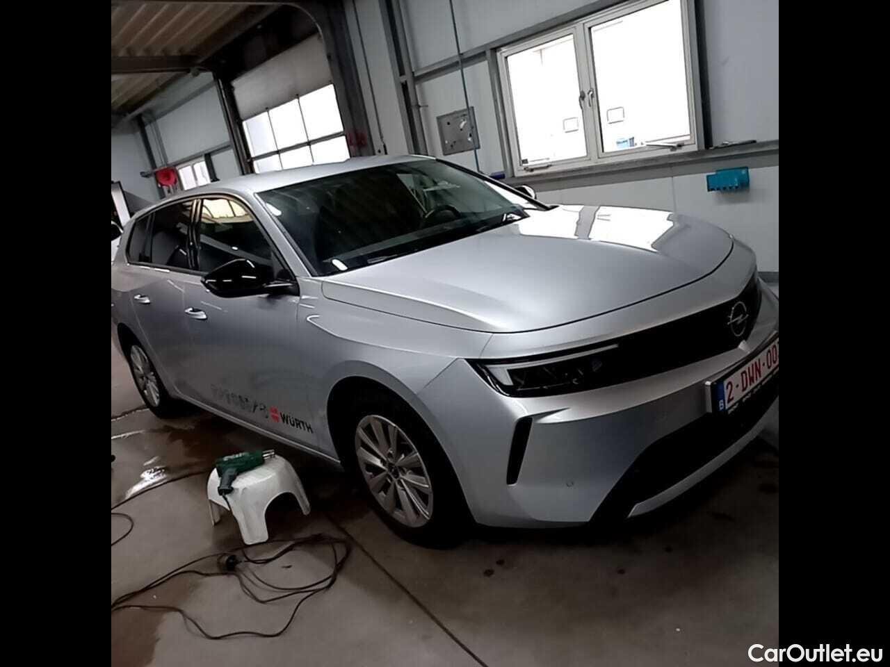  Opel  Astra 1.5 Turbo D Business Ed. AT8 #1