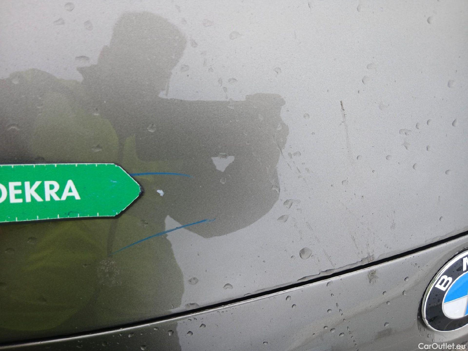  Bmw  Serie 3 BMW  / 2015 / 5P / familiar 318d Touring #10