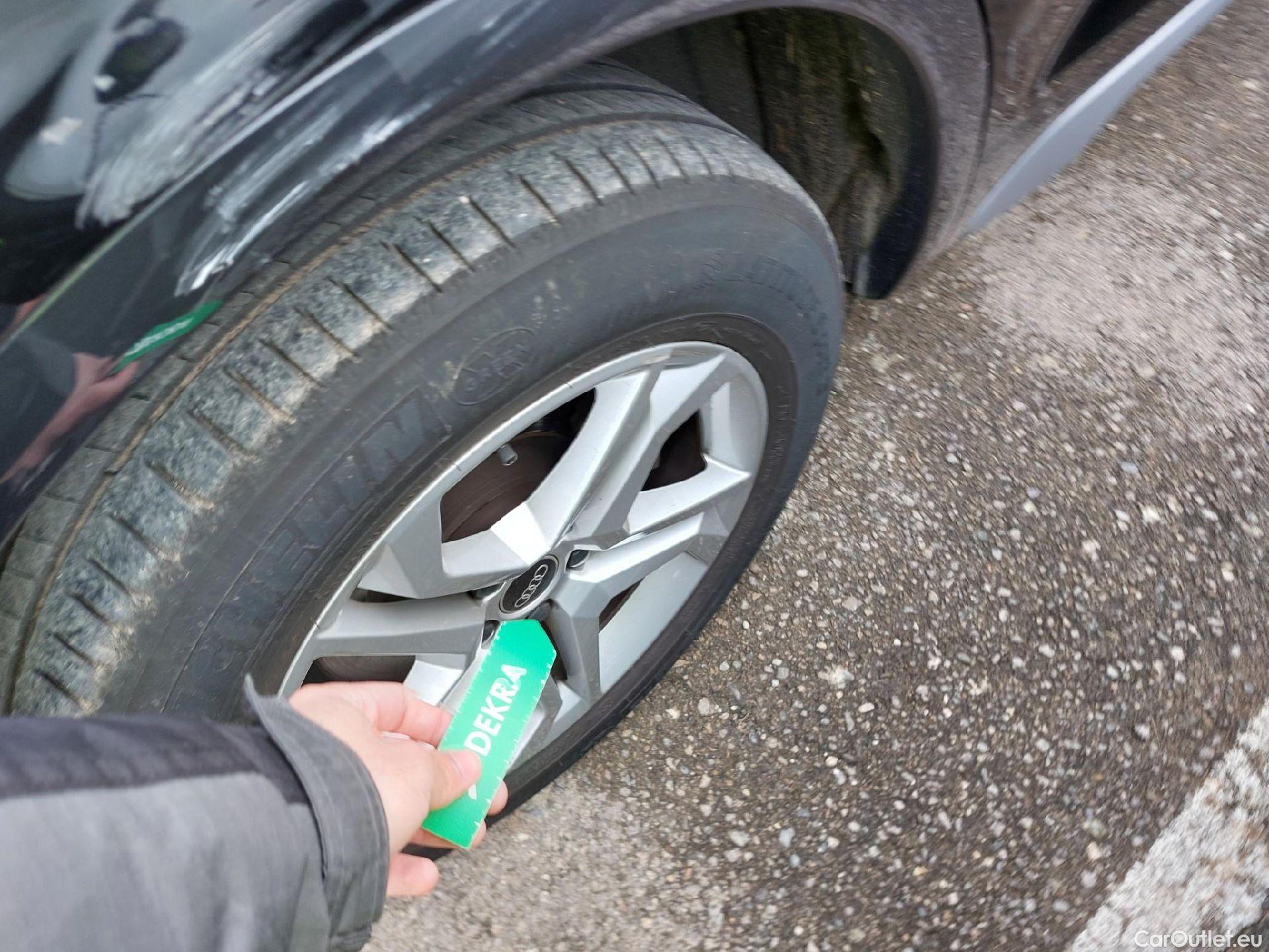  Land Rover  Discovery AUDI Q5 / 2020 / 5P / todoterreno Advanced 35 TDI 120kW S tronic #19