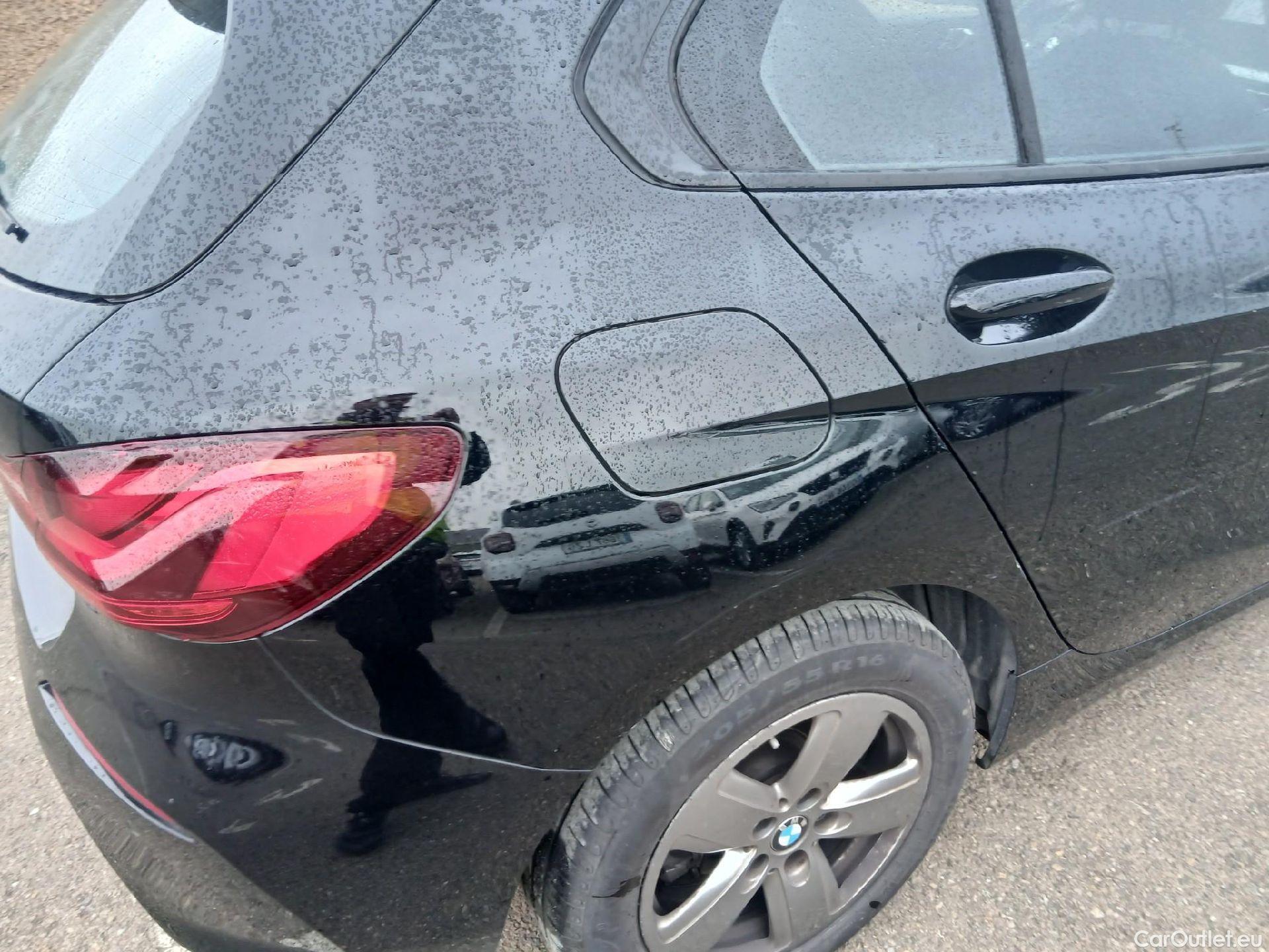  Bmw  Serie 1 BMW  / 2019 / 5P / berlina con portón 116d #13