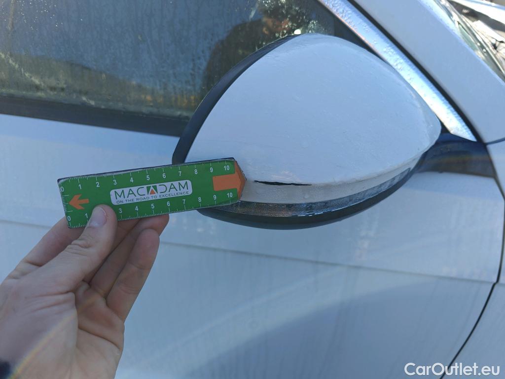  Volkswagen  T-ROC VOLKSWAGEN  / 2021 / 5P / todoterreno Life 2.0 TDI 85kW (115CV) (AC) #14