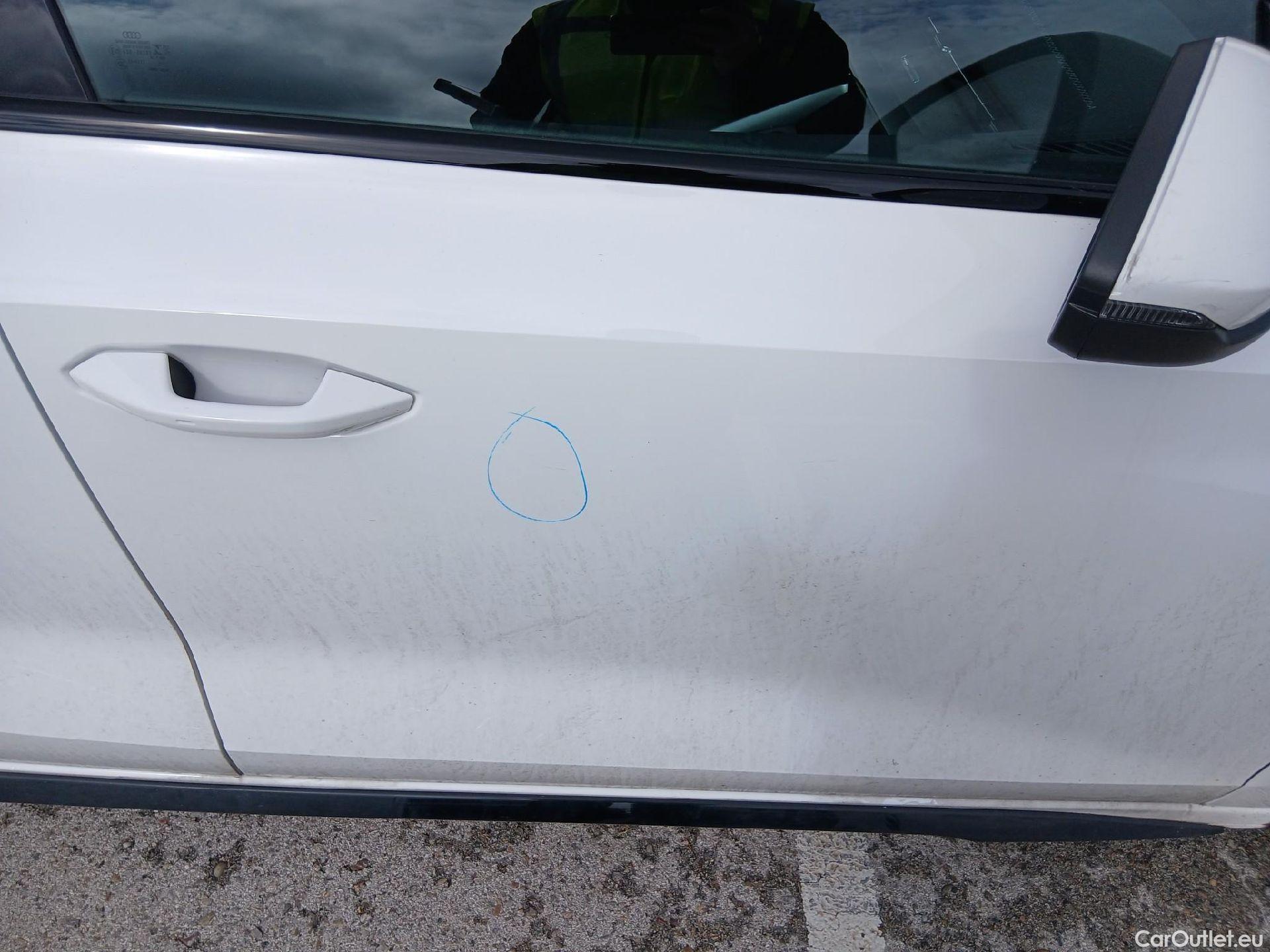  Audi  A3 AUDI  / 2020 / 5P / berlina con portón Sportback Black 45 TFSI e Comp S tronic #19