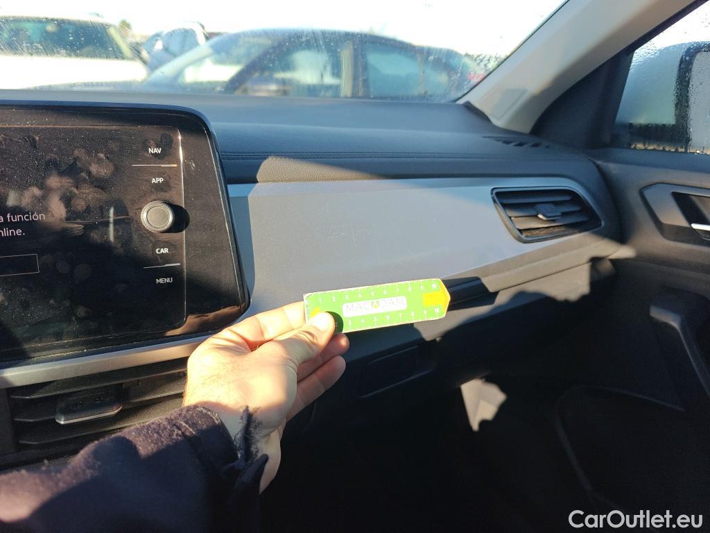  Volkswagen  T-ROC VOLKSWAGEN  / 2021 / 5P / todoterreno Life 2.0 TDI 85kW (115CV) (AC) #17