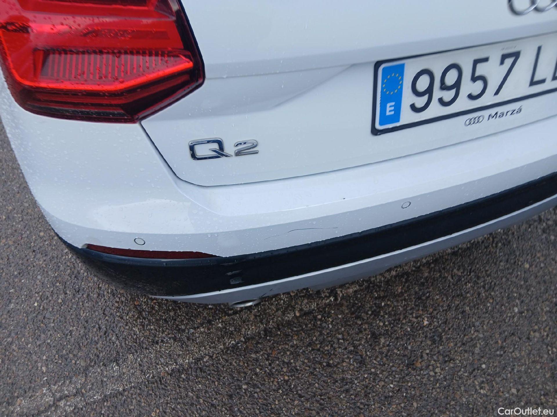  Audi  Q2 AUDI  / 2016 / 5P / todoterreno Design 30 TFSI 85kW (116CV) #14