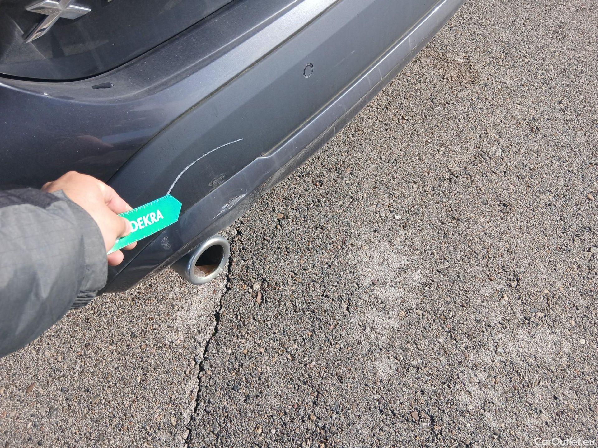  Bmw  X1 BMW  sDrive18i #13