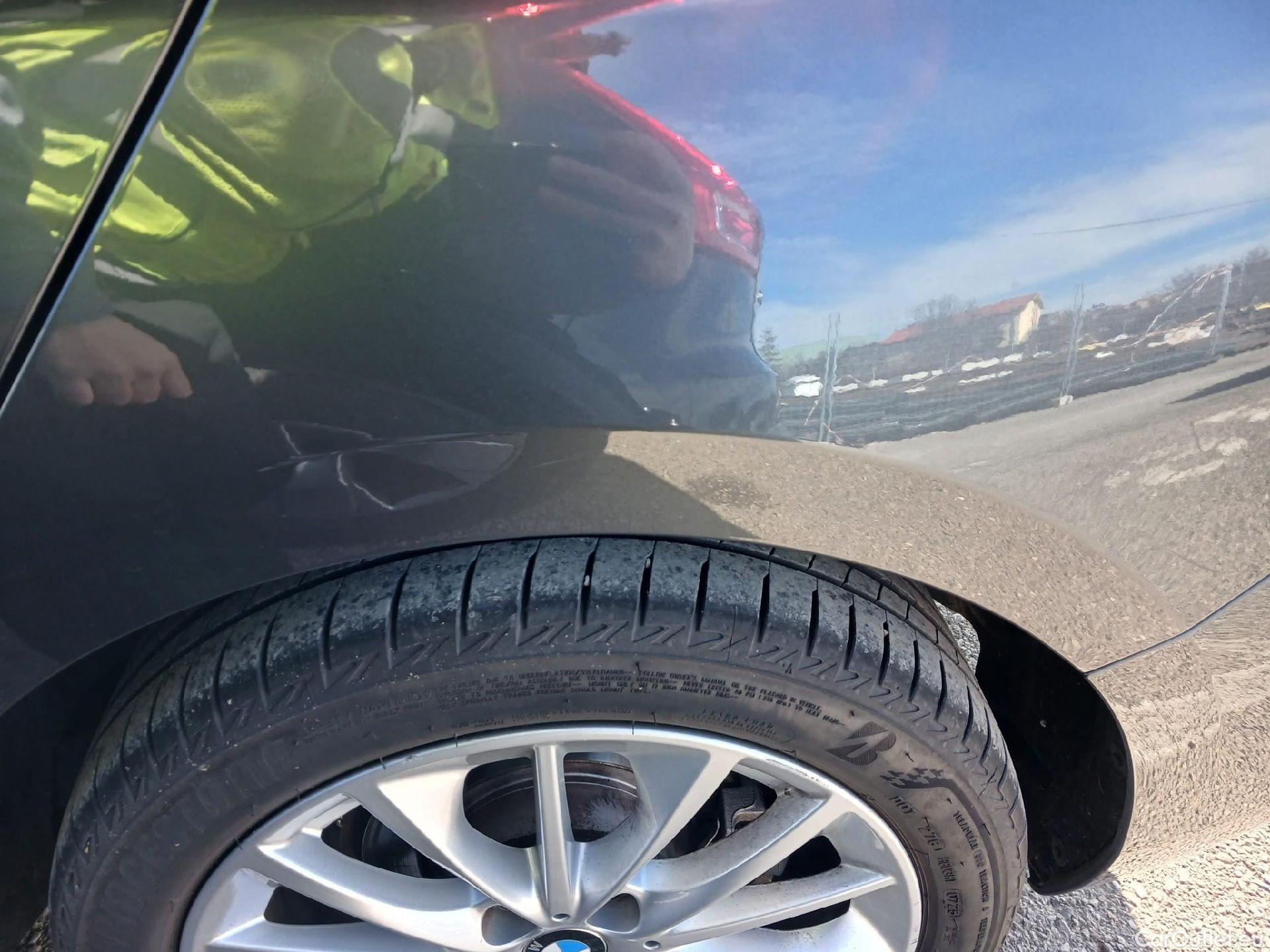  Bmw  Serie 1 BMW  / 2019 / 5P / berlina con portón 118i #16